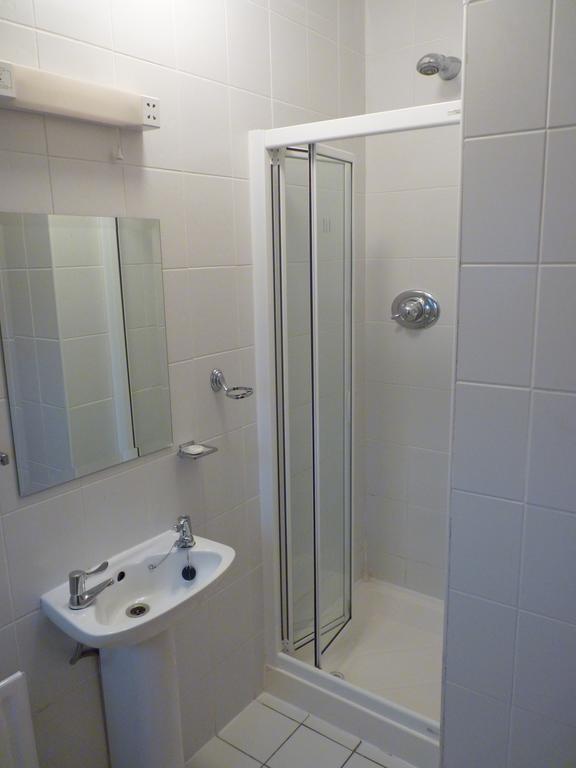 Holiday Hotel Голуэй Номер фото